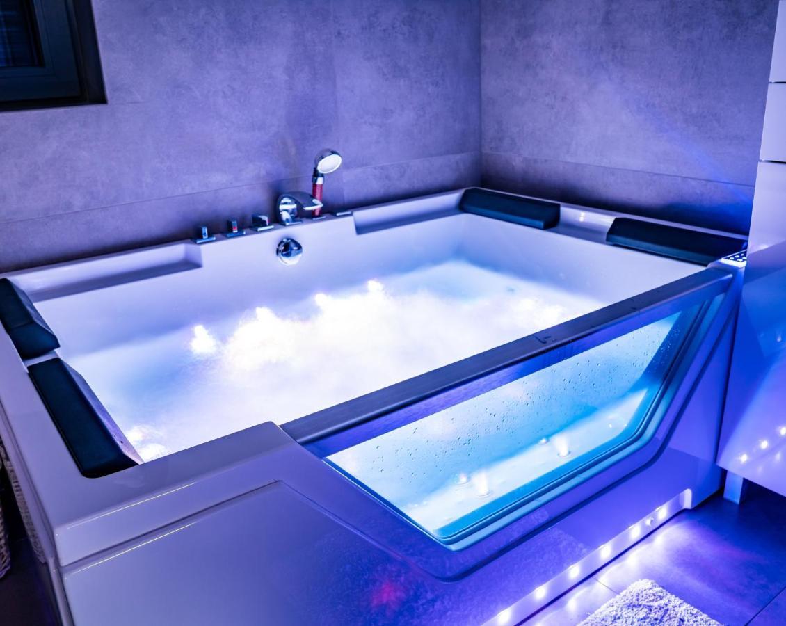 Domek Hot Tub Jacuzzi Chillout Kolobrzeg Dış mekan fotoğraf